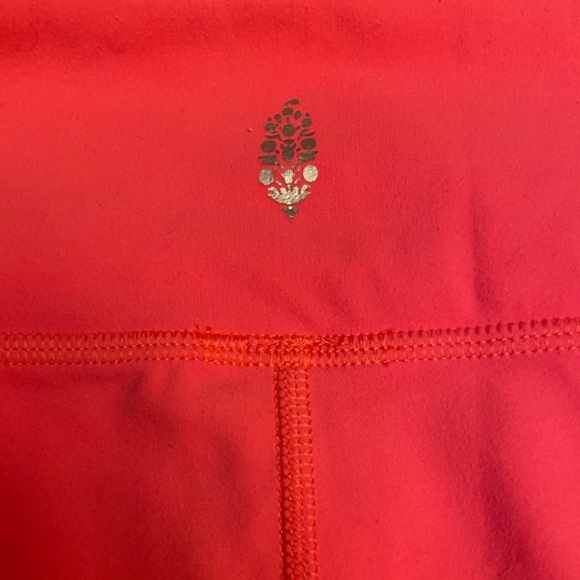 Free People Movement High-Rise Coral Leggings Size Large - Picture 4 of 9